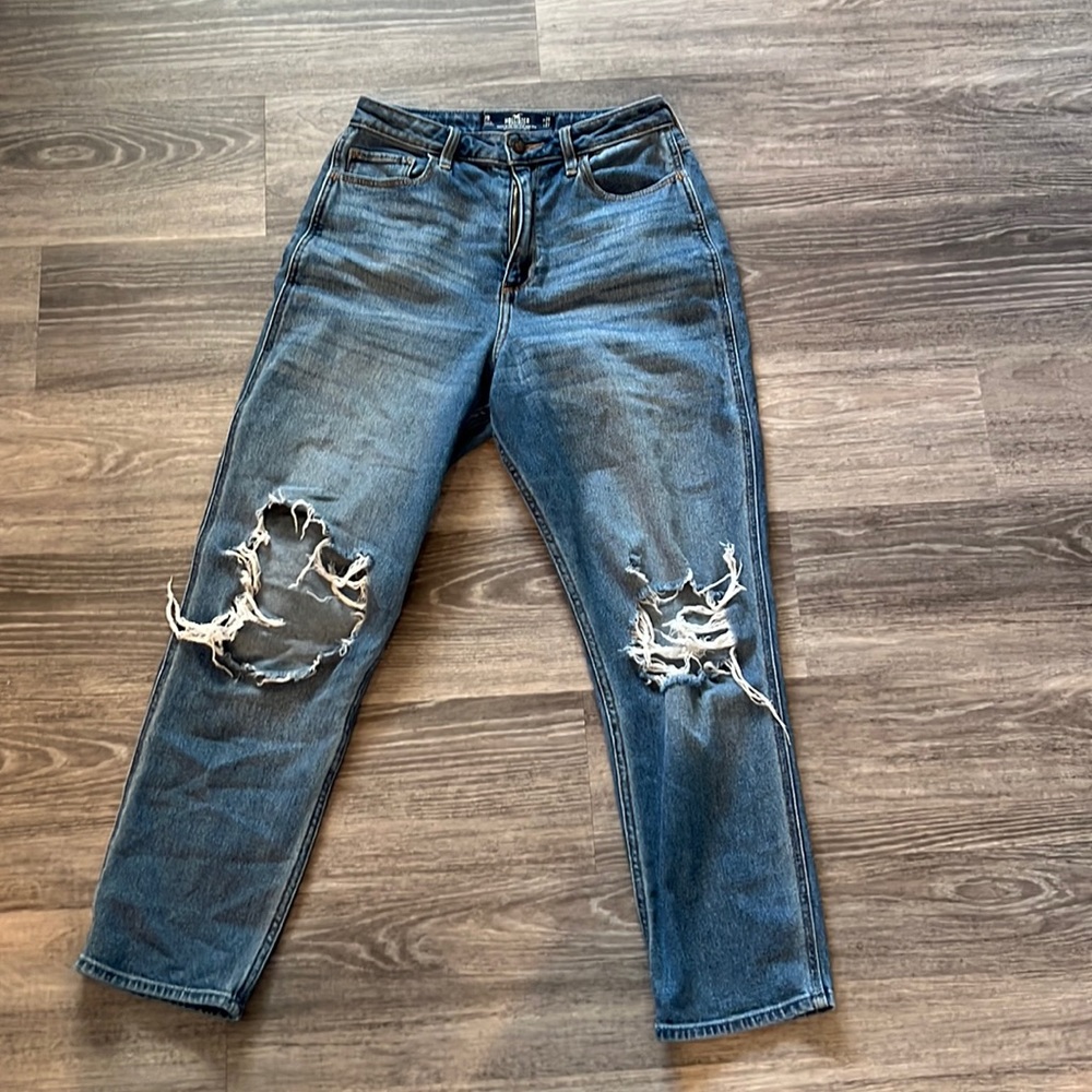 Hollister curvy ultra high rise mom jeans